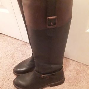 Tall leather boots beautiful!!